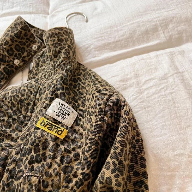 Jacke mit Leopardenmuster