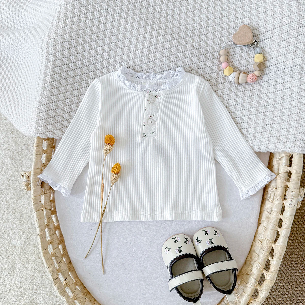 Langarm Shirt mit Blütendetail